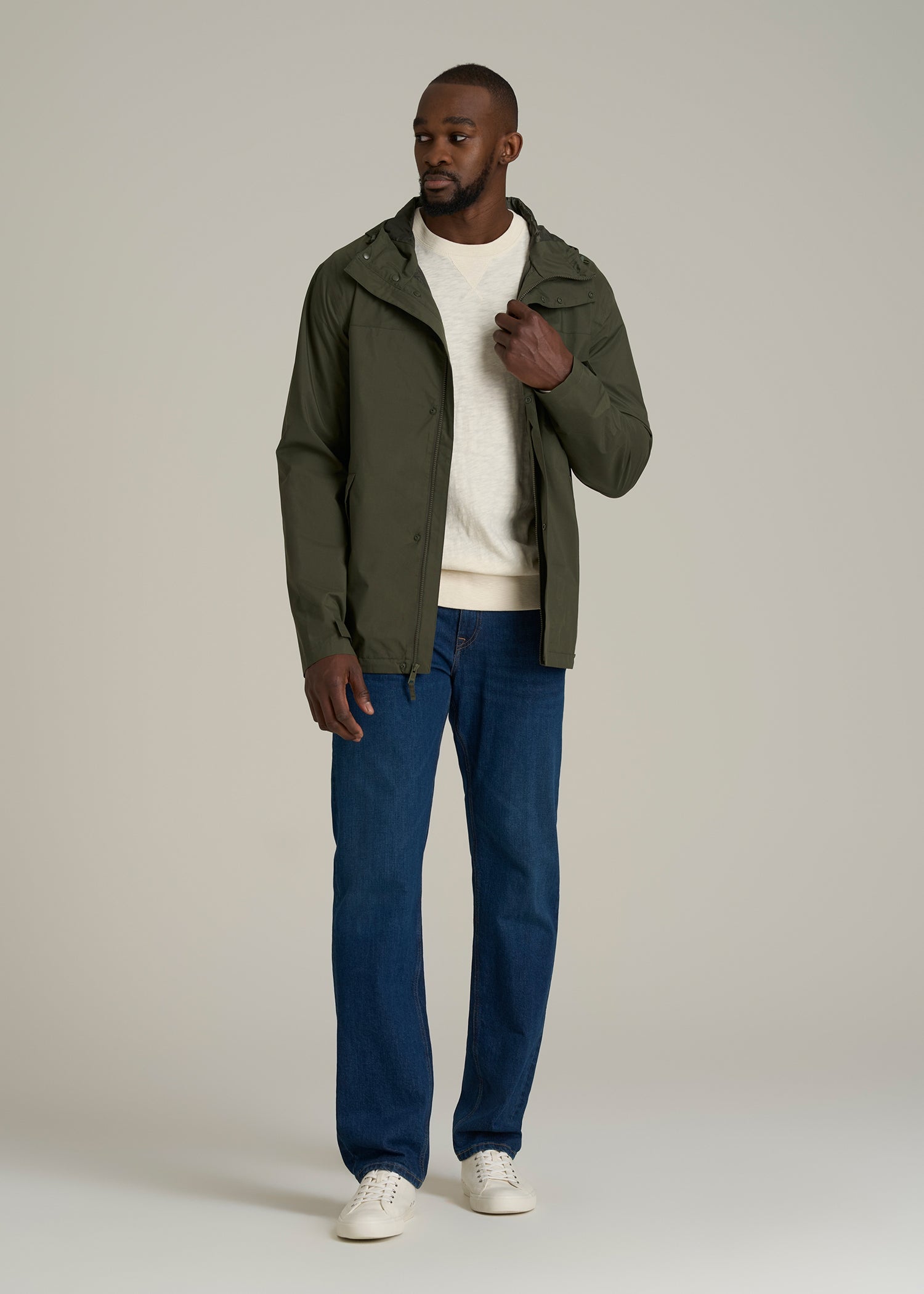 Lightweight Rain Jacket for Tall Men in Dark Olive Green